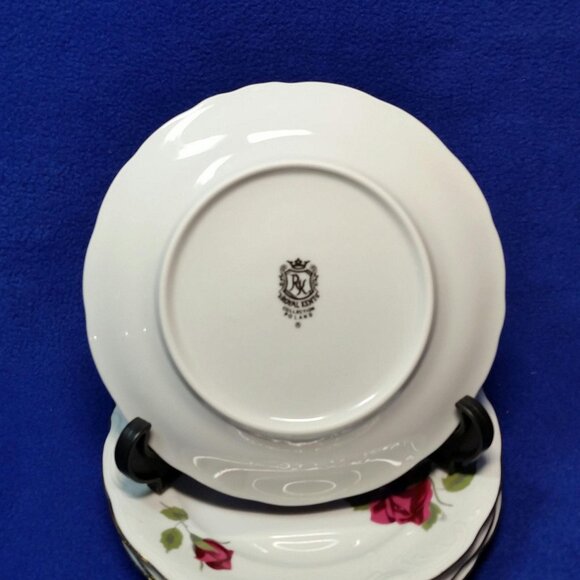 Royal Kent Red Roses Bread and Butter Plates Set of 4 Poland / Wedding Pre-Owned - Picture 9 of 10